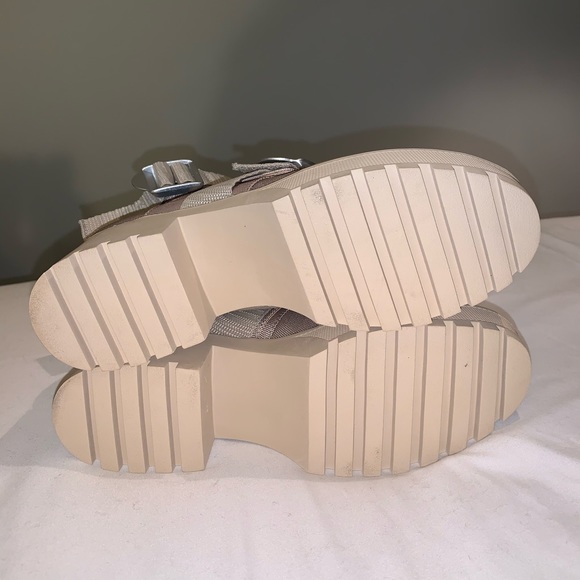 NWOB • Steve Madden Graden Sand Boots • Size 9 - Picture 4 of 7